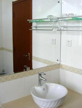 Juranzhijia Business Hotel Jinan Bagian luar foto