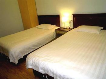 Juranzhijia Business Hotel Jinan Bagian luar foto